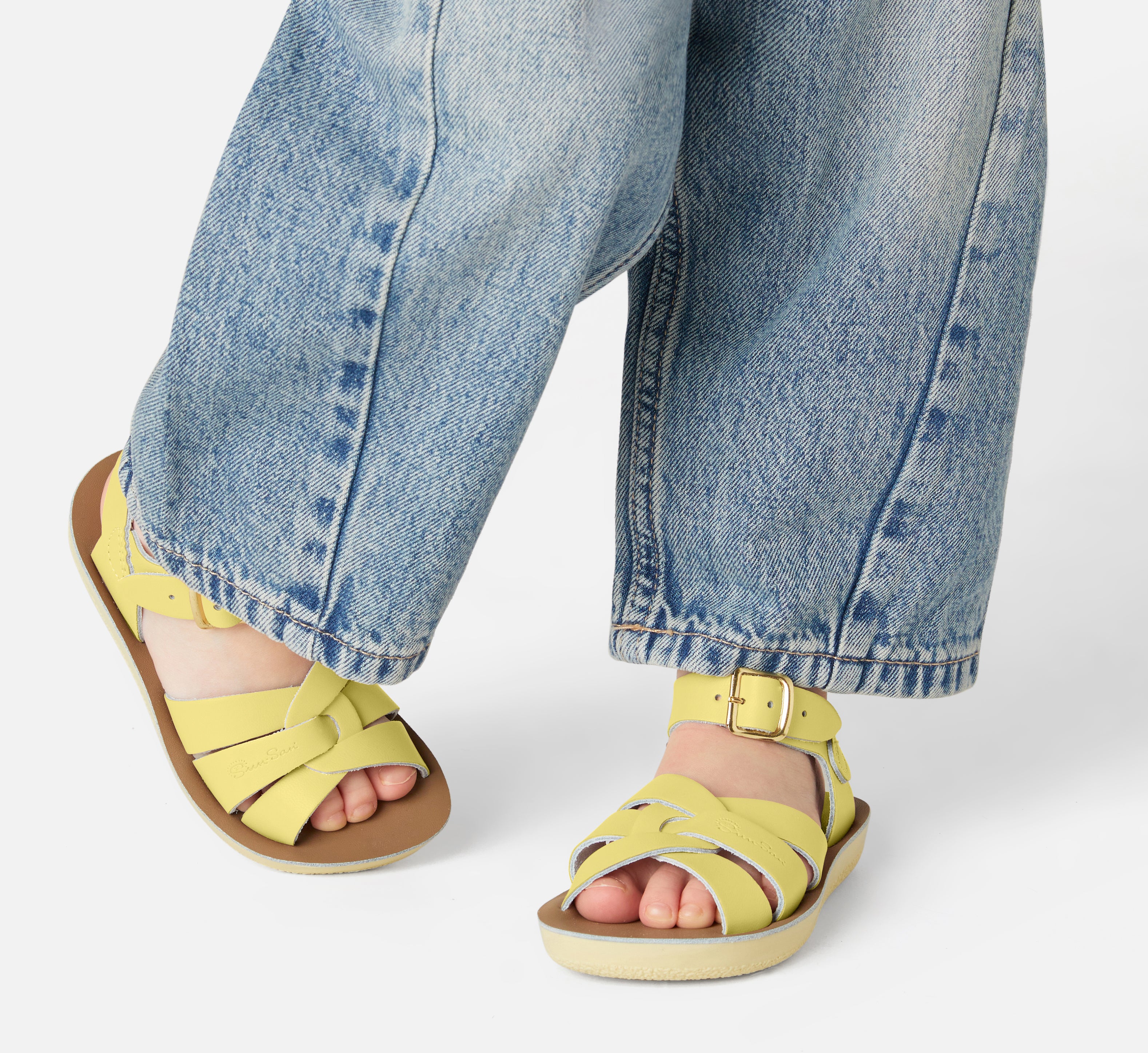 Swimmer Butter Yellow Kids Sandal - Salt-Water Sandals EU