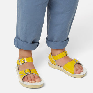 Surfer Shiny Yellow Kids Sandal - Kids Narrow Fit Sandals - Salt-Water Sandals EU