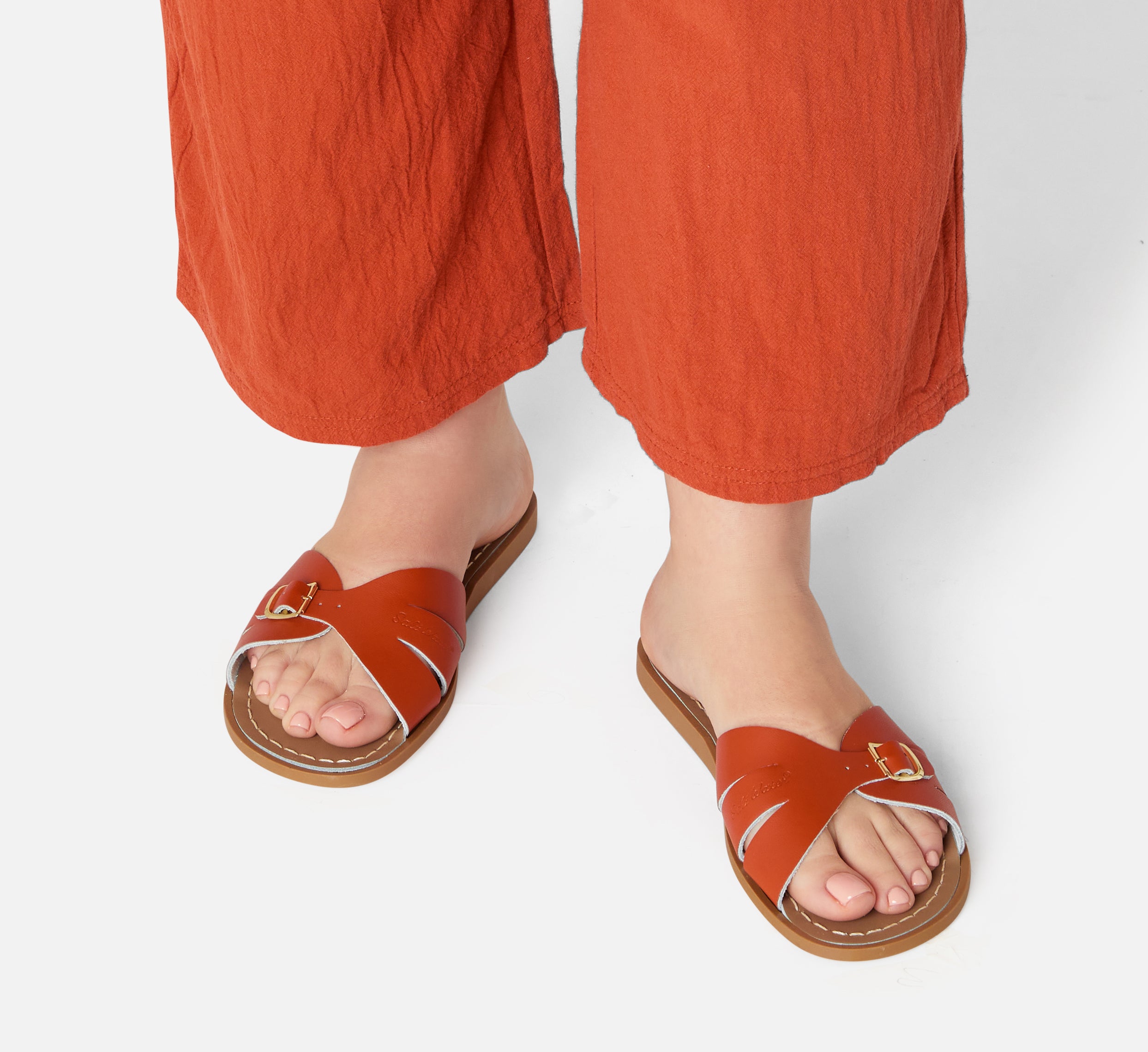 Classic Slide Paprika Womens Sandal