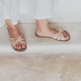 Classic Slide Latte Womens Sandal - Women's Narrow Fit Sandals - Salt-Water Sandals EU