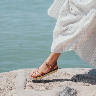 Sandales femme tan Swimmer - VOID - GRANDES SOLDES D'ÉTÉ - 15% - Salt-Water Sandals EU